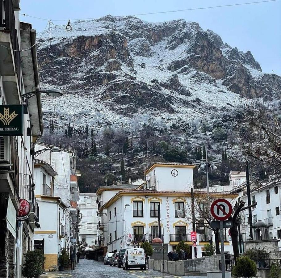 El Hogar De Mercedes Guejar Sierra Luaran gambar